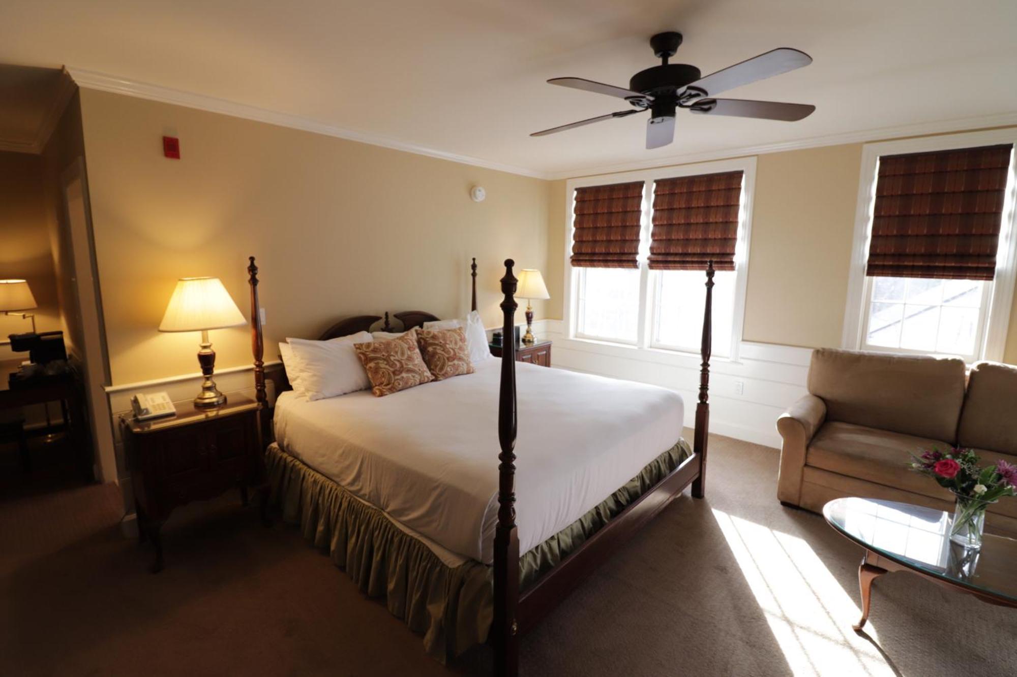 Swift House Inn มิดเดิลแบรี ภายนอก รูปภาพ