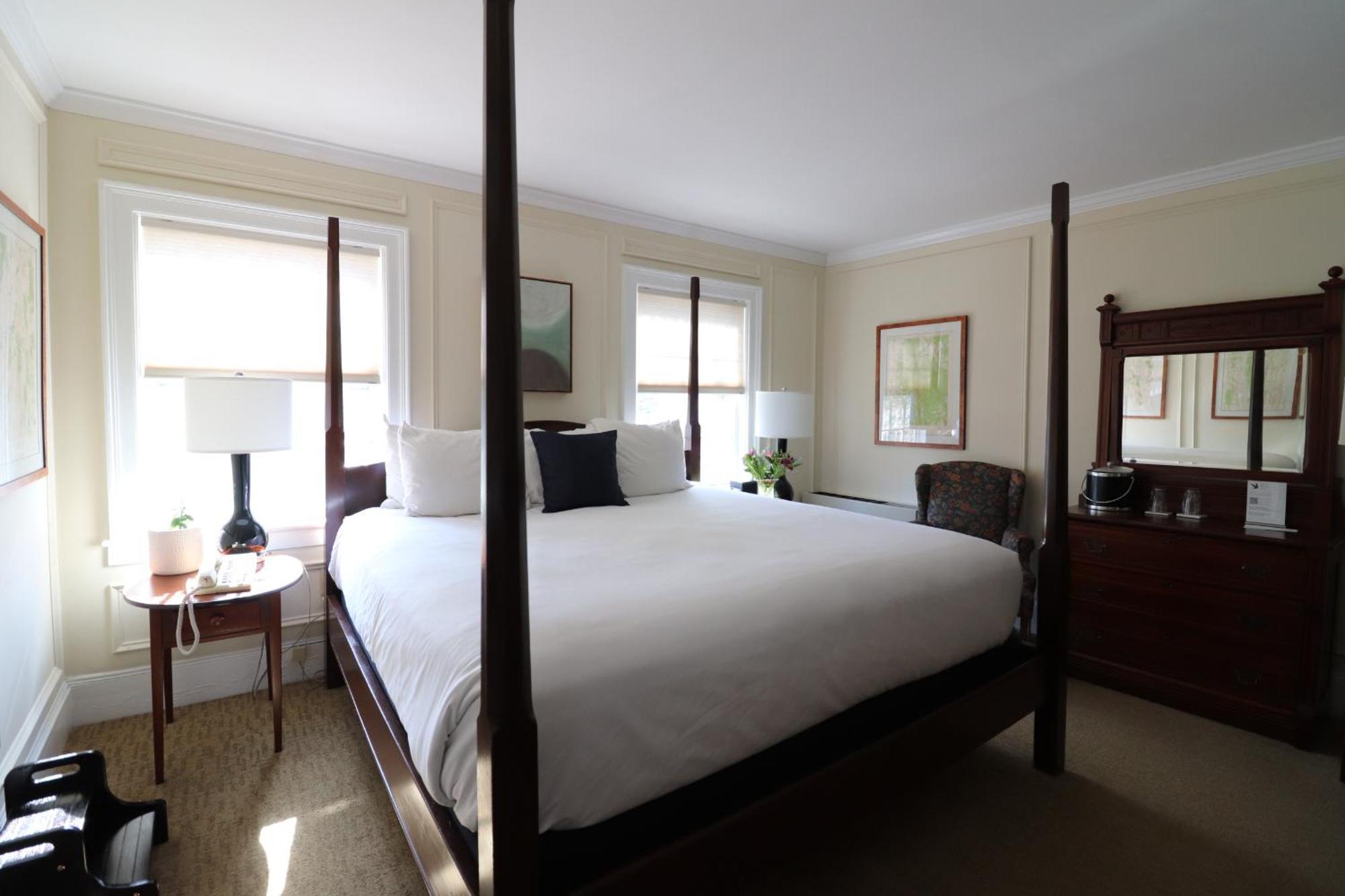 Swift House Inn มิดเดิลแบรี ภายนอก รูปภาพ